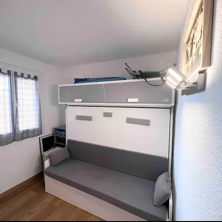 Apartment T2 Vue Port-leucate Acces Direct Avec Piscine Et Ascenseur Port