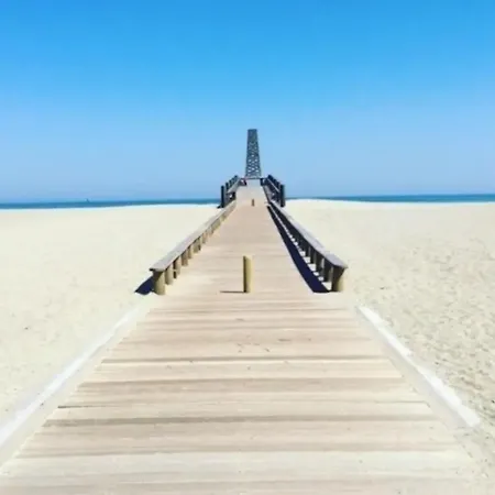 Vue Et Avec Piscine Leucate