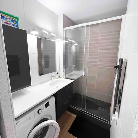 T2 Vue Port-leucate Acces Direct Avec Piscine Et Ascenseur Port *