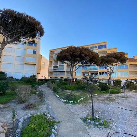 T2 Vue Port-leucate Acces Direct Avec Piscine Et Ascenseur Port